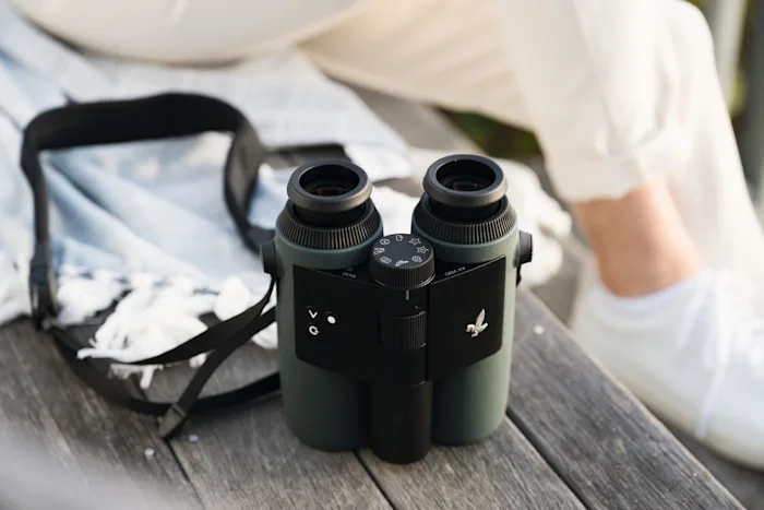 Swarovski_AX_Visio_HypeTalk1 Swarovski - AX Visio binocular %Category