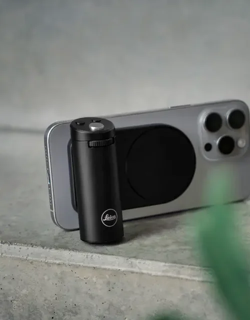 Leica_LuxGrip_HypeTalk_5-500x640 Reviews %Category
