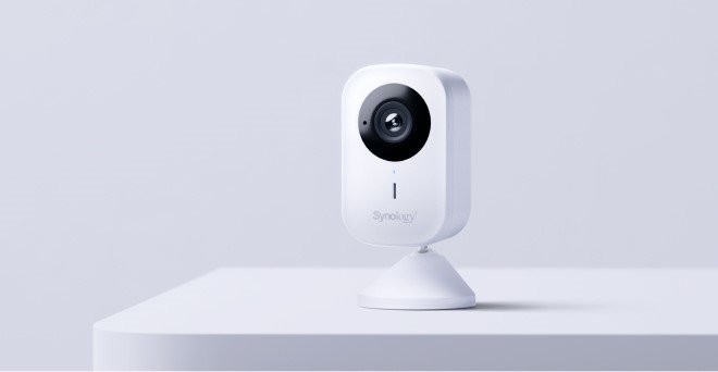image-1 Synology® launches its first AI-powered Wi-Fi camera – the CC400W %Category