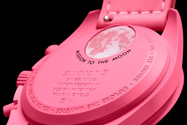 sc01_25_Moonswatch_PinkMoon_close-up-back_black-scaled-600x400 Bioceramic Moonswatch Mission To The Pink Moonphase %Category